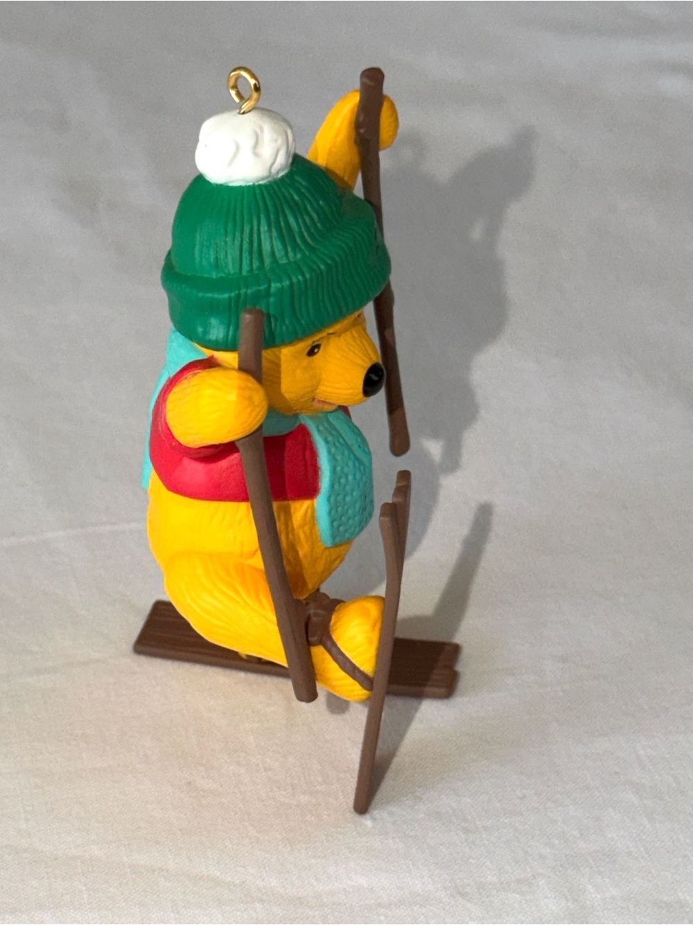 Hallmark Winnie the Pooh Skiing Keepsake Ornament 1993 Disney w/ Original Box - Picture 6 of 13